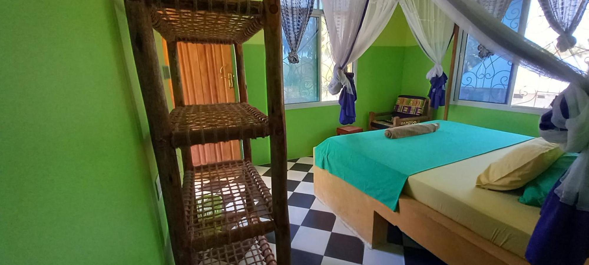 La Locanda Lodge - Apartment, 4 Double Rooms & Kitchen Near The Beach Джамбиани Екстериор снимка
