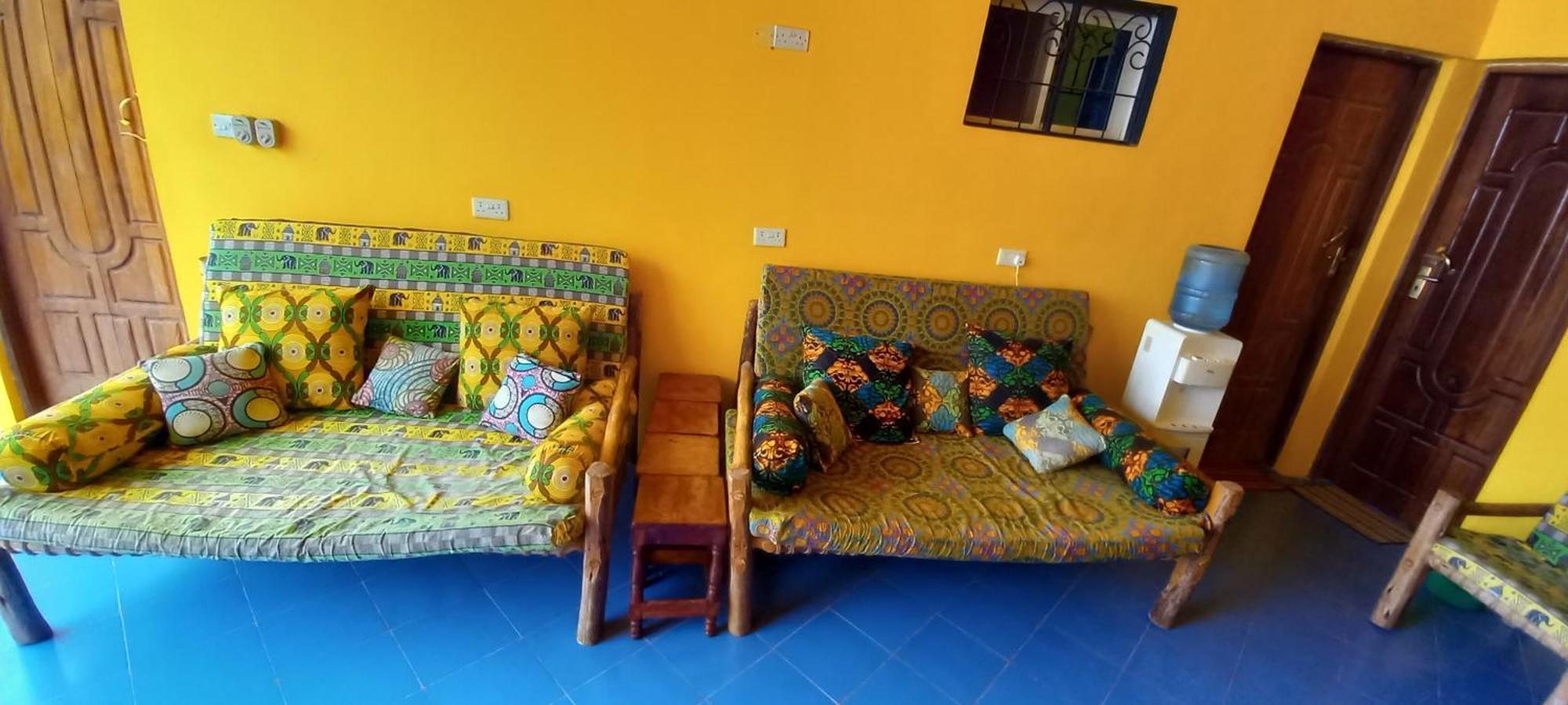 La Locanda Lodge - Apartment, 4 Double Rooms & Kitchen Near The Beach Джамбиани Екстериор снимка