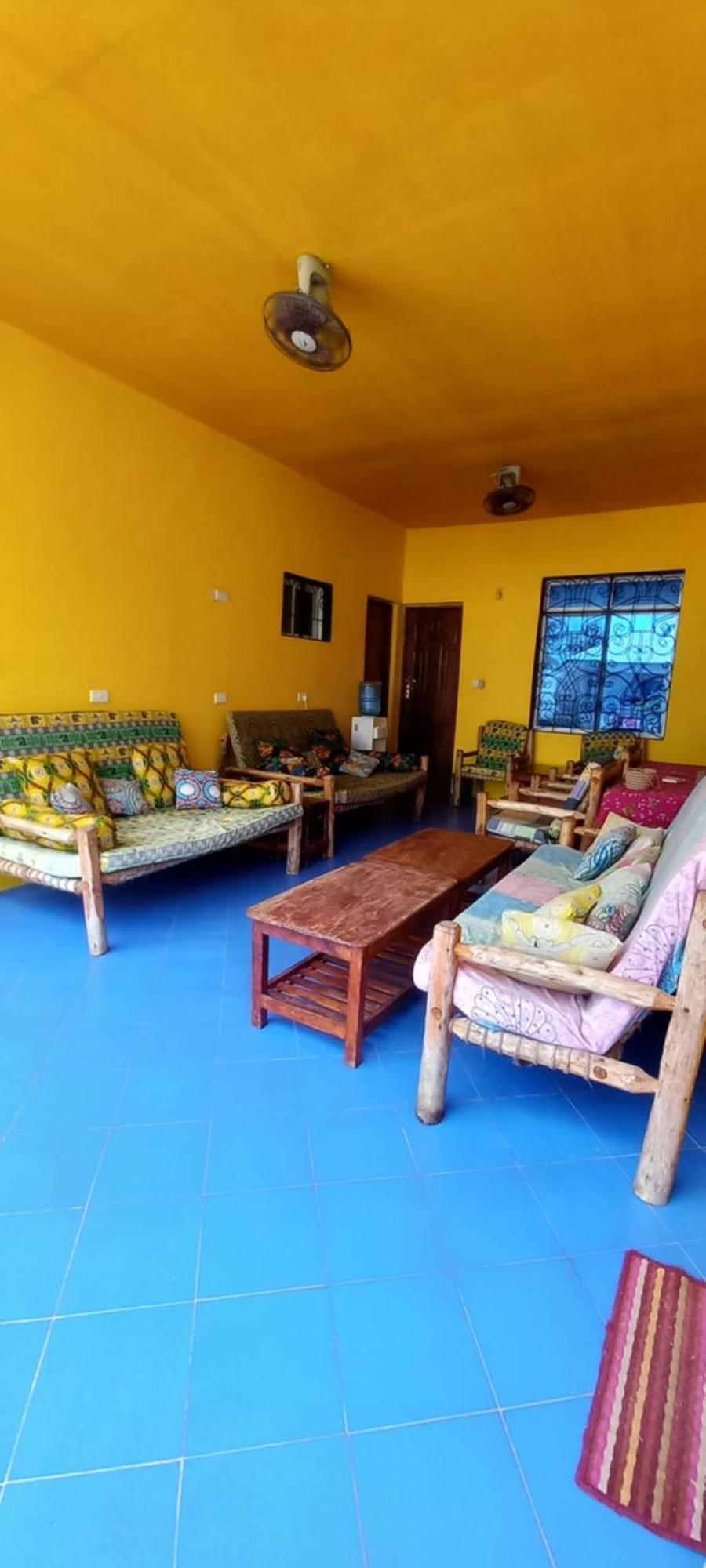 La Locanda Lodge - Apartment, 4 Double Rooms & Kitchen Near The Beach Джамбиани Екстериор снимка